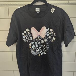 Disney Minnie Black Short Sleeve Tee with Pink Bow Floral Heart